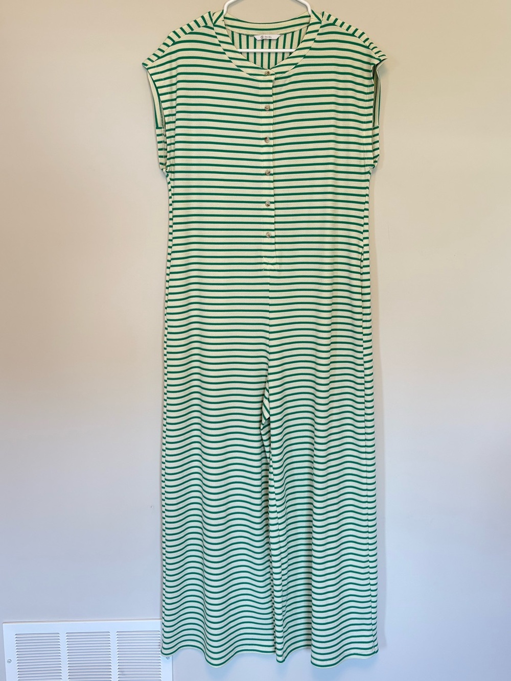Cicy Bell Green White Striped Jumpsuit Wide Leg Sleeveless Button Front Large